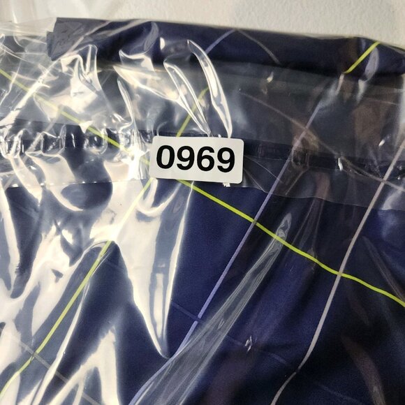 Womens Nike Dri Fit size 14 Tour Performance Plaid Flat Front Golf Shorts NEW - Picture 11 of 11